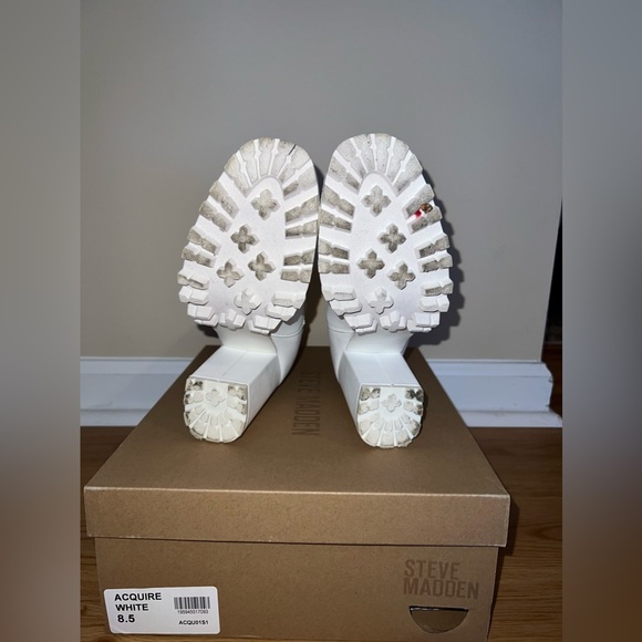 STEVE Madden Acquire White Heeled Boot - Picture 4 of 5